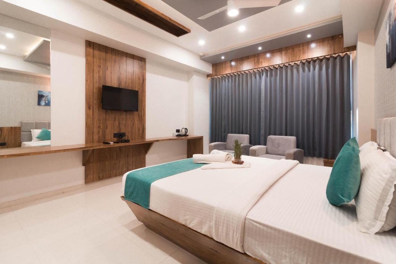 Hotel Green City กันตินาการ์ ภายนอก รูปภาพ