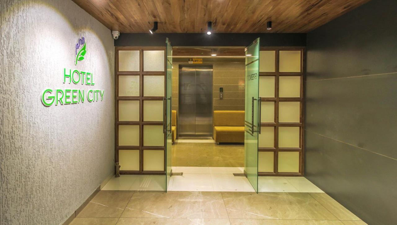 Hotel Green City กันตินาการ์ ภายนอก รูปภาพ